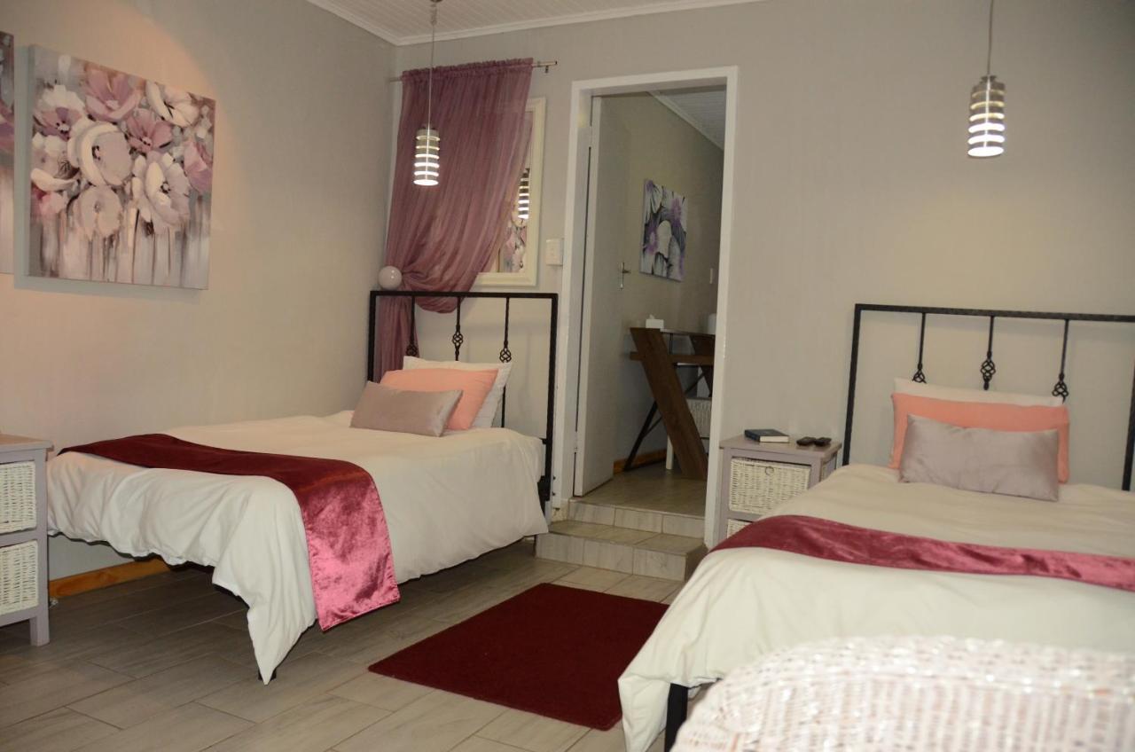 Hotel Big Tree Midrand Exterior foto